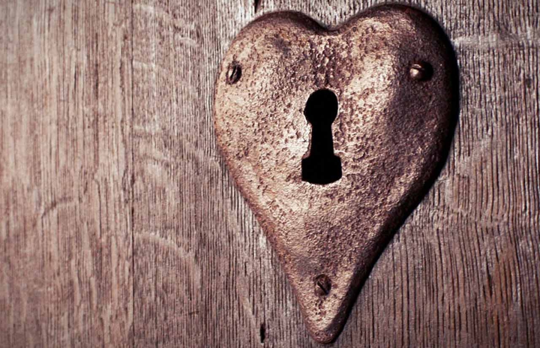 Abre el portón a una nueva dimensión, lo único que necesitas es amor